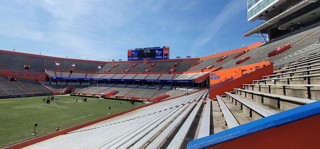 克領銜的穩 克領銜的穩